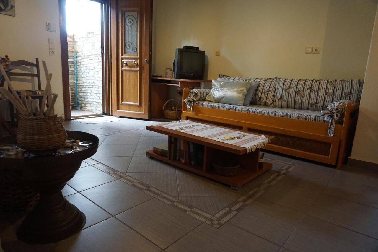 Blue Horizon Dream Apartment Thimonia Bagian luar foto